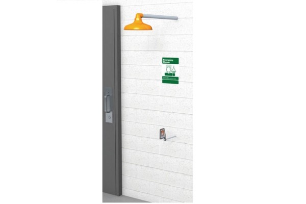 mrozoodporny prysznic bezpieczeństwa wychodzący ze ściany gfr1205 oczomyjki i prysznice bezpieczeństwa 2